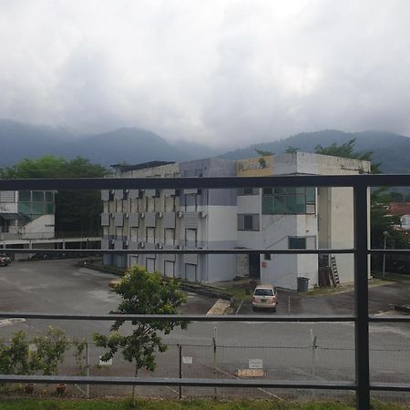 Unisuites Roomstay Kampar Zewnętrze zdjęcie